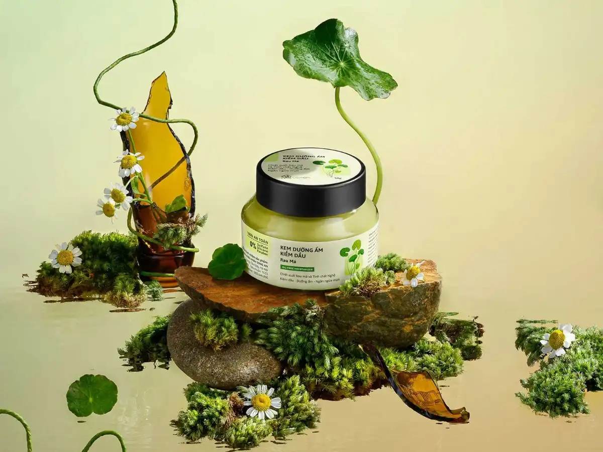 Dược liệu truyền thống Việt Nam kết hợp với với khoa học hiện đại có thể tạo nên các công thức vừa lành sạch vừa có cơ sở khoa học vững chắc.